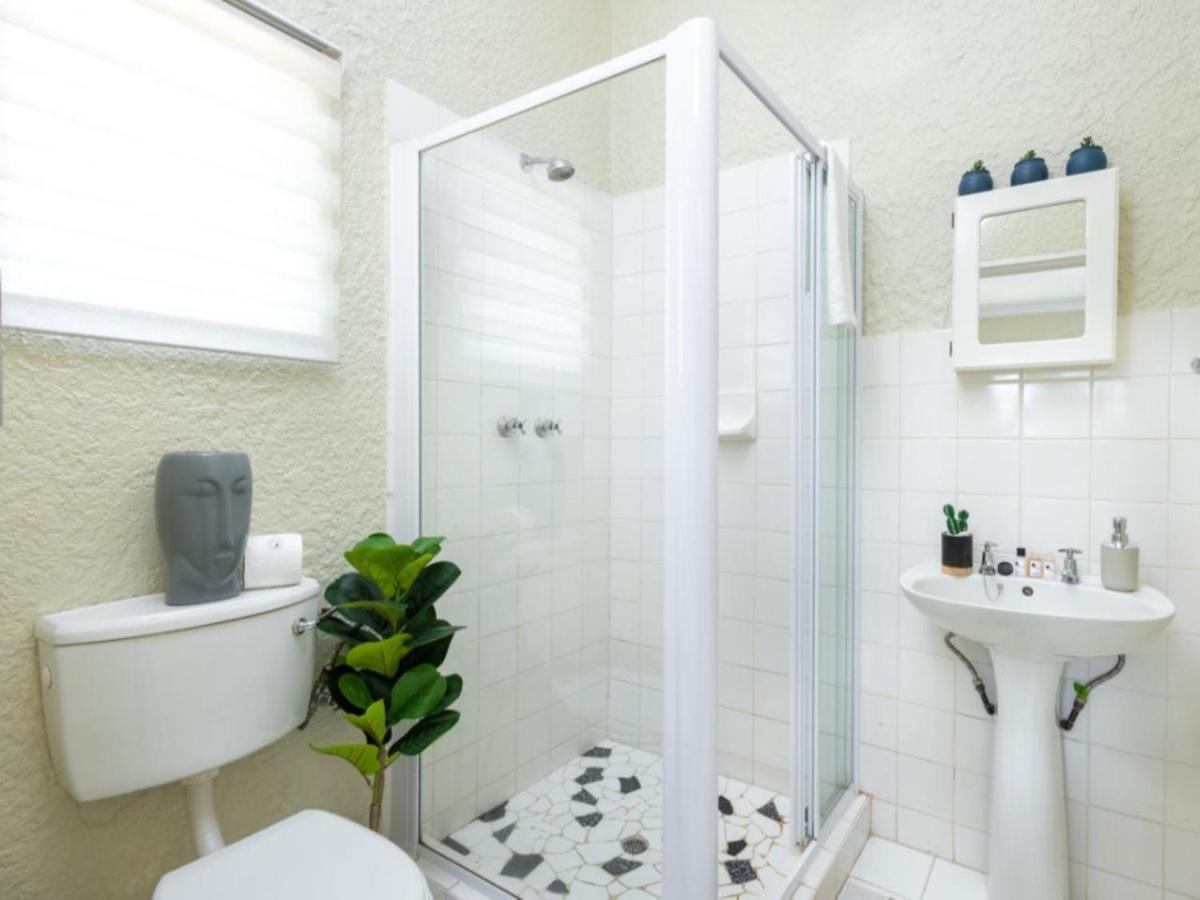 Woelfe Krantz Accommodation Mbombela Room photo