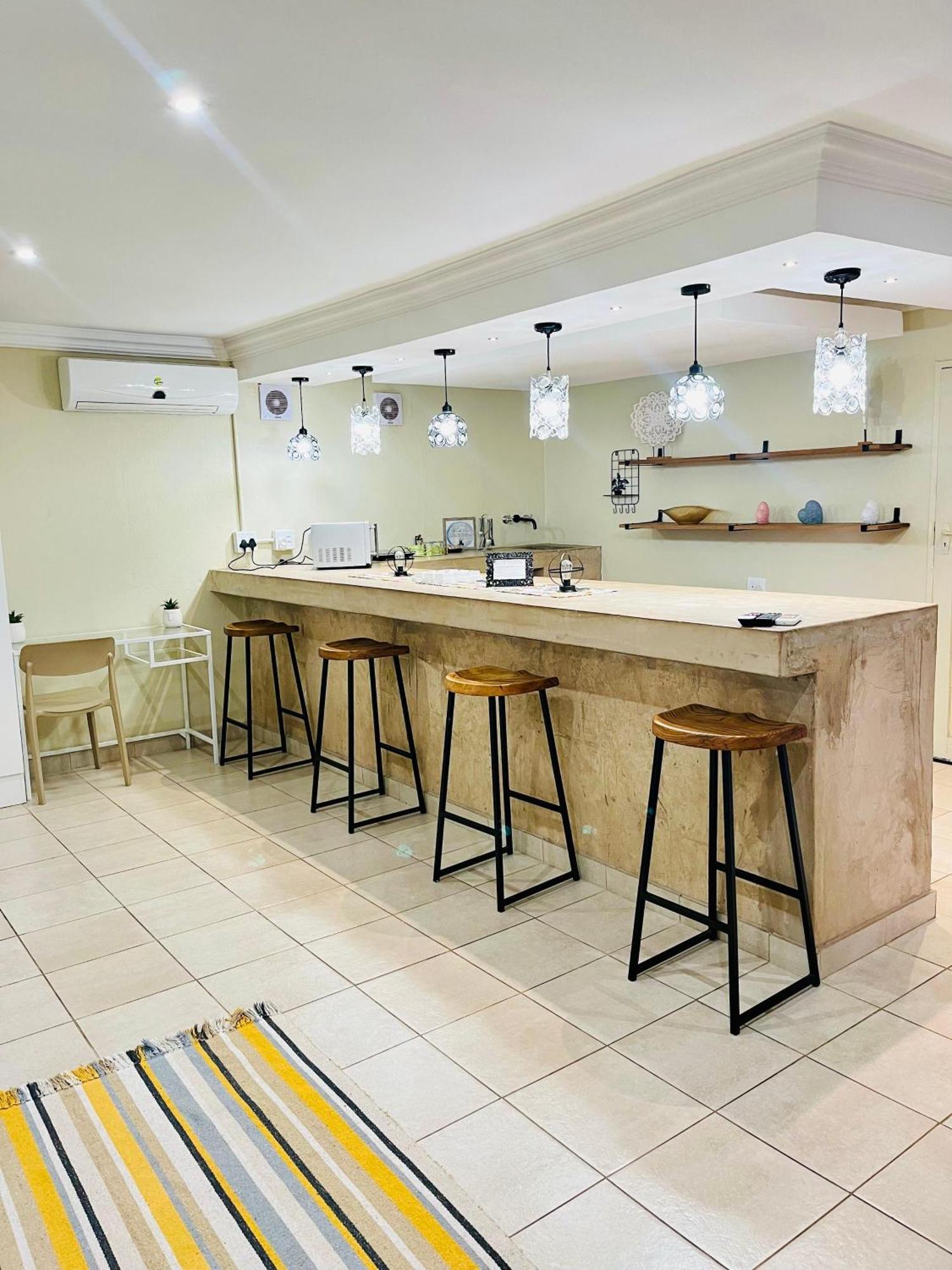 Woelfe Krantz Accommodation Mbombela Exterior photo