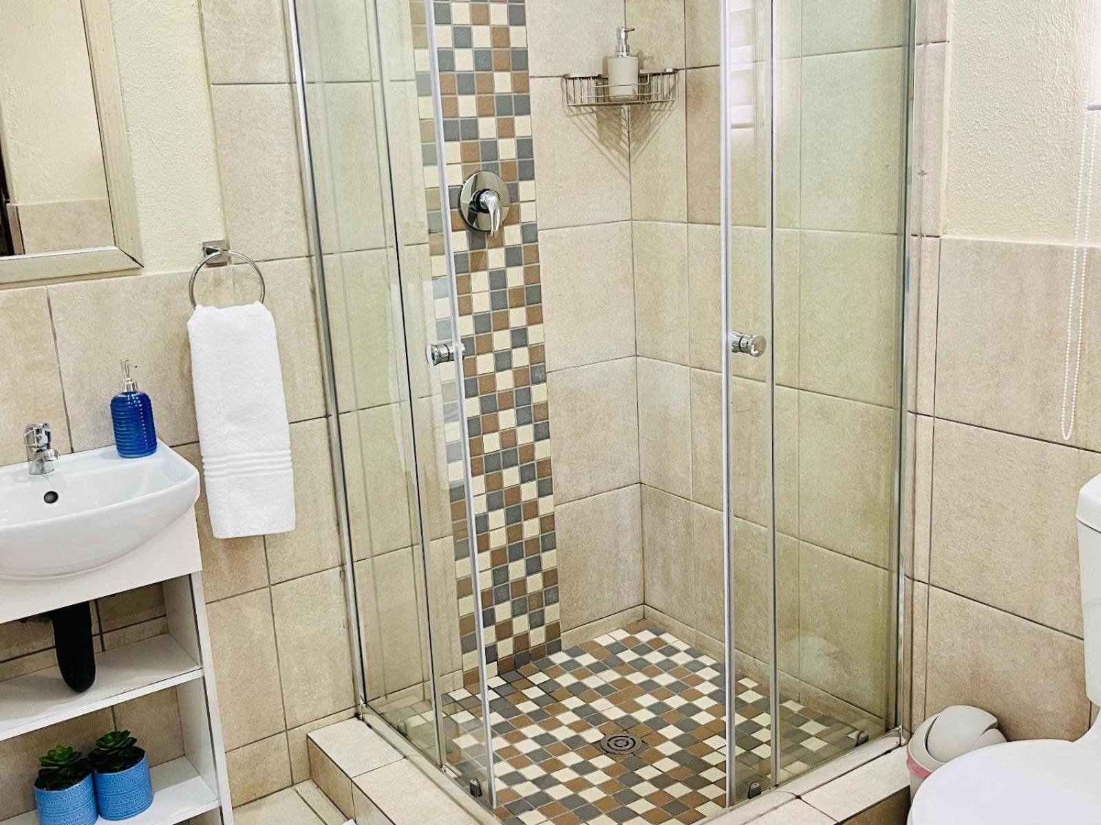 Woelfe Krantz Accommodation Mbombela Room photo
